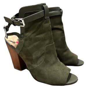 Penny Loves Kenny Olive Heeled Boots Size 7